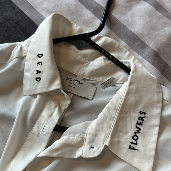 Oneteaspoon silk blouse - Picture 15 of 15